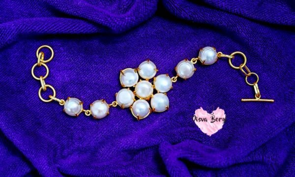 Pearl bracelet