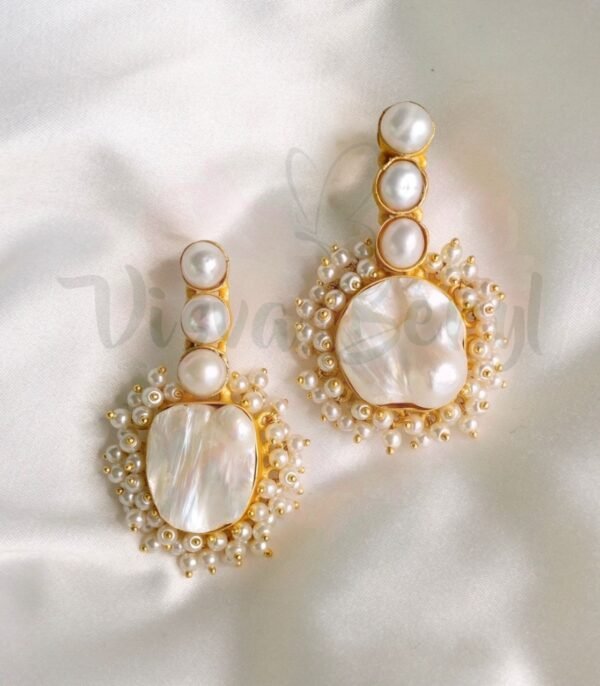 White Moon Pearls