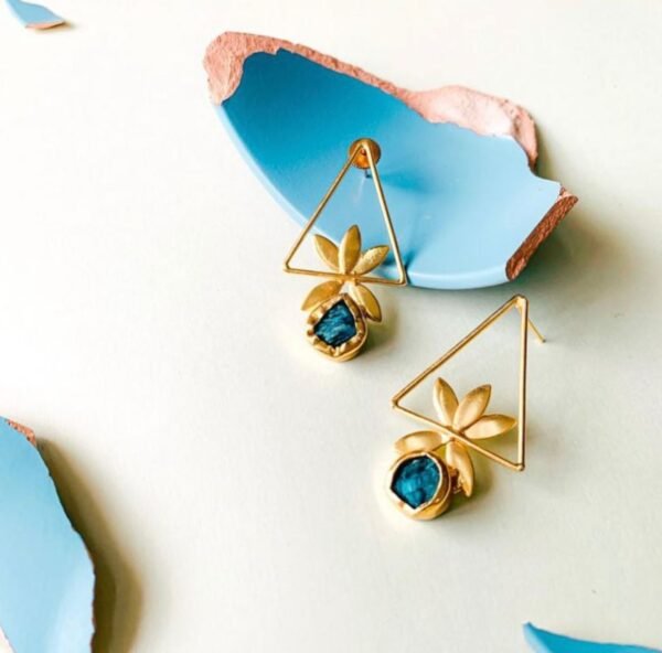 Golden triangle earrings