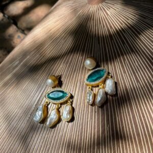 Green Crystal Pearls Earrings