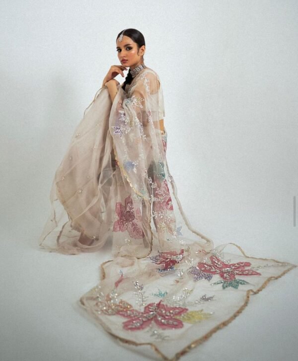 Luxury Handpainted Sari with Embellishment - Image 3