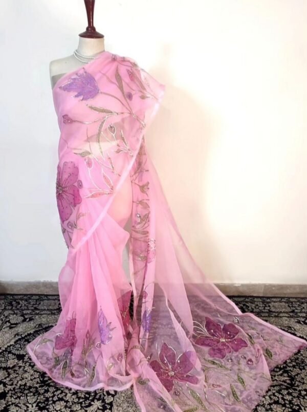 Shafaq Waqass Orgenza Hand Painted Saree - Image 3